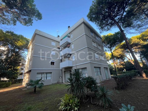 appartamento in vendita a Lignano Sabbiadoro in zona Pineta