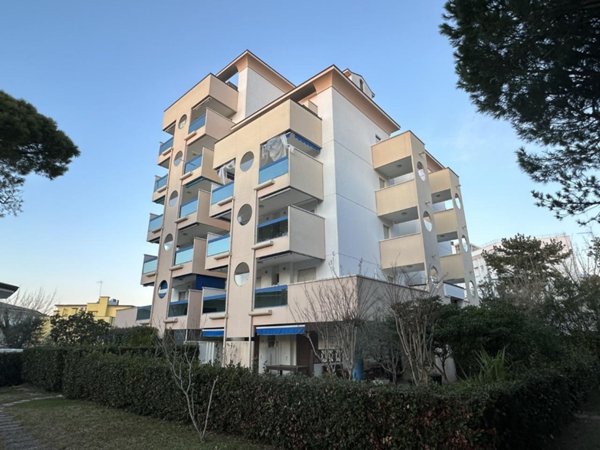 appartamento in vendita a Lignano Sabbiadoro in zona Pineta