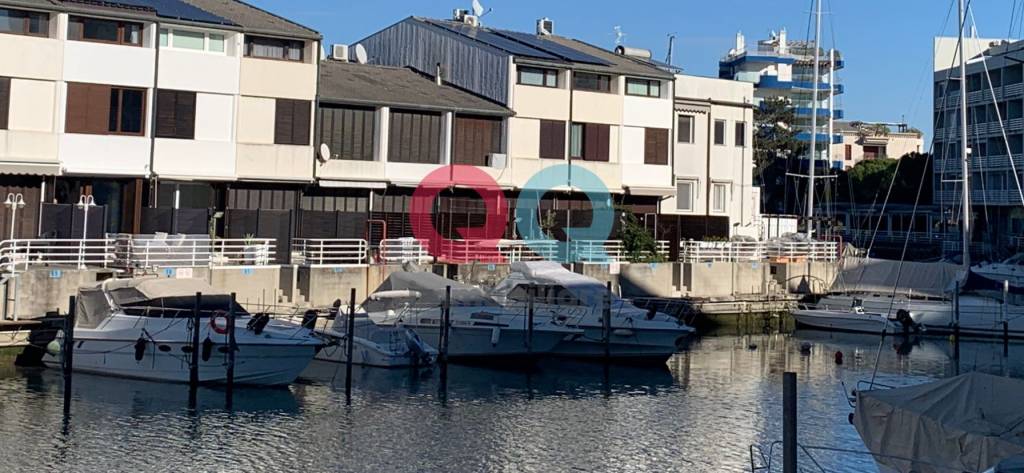 casa indipendente in vendita a Lignano Sabbiadoro