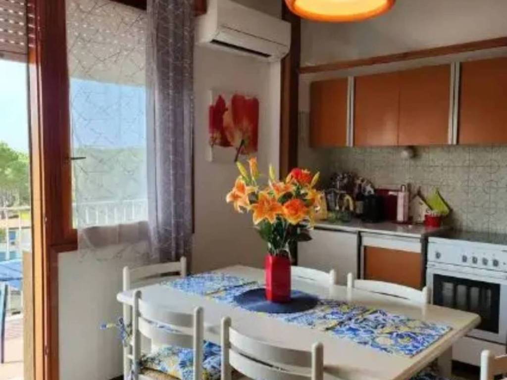 appartamento in vendita a Lignano Sabbiadoro in zona Pineta