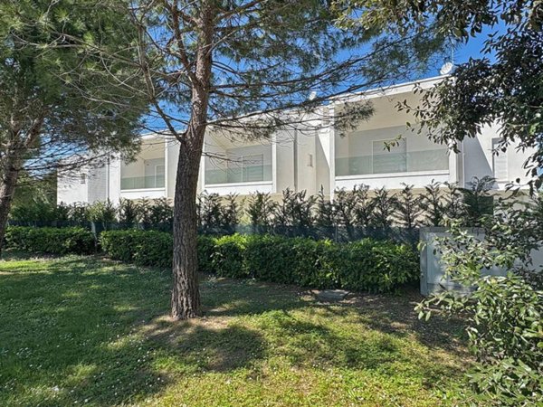 casa indipendente in vendita a Lignano Sabbiadoro