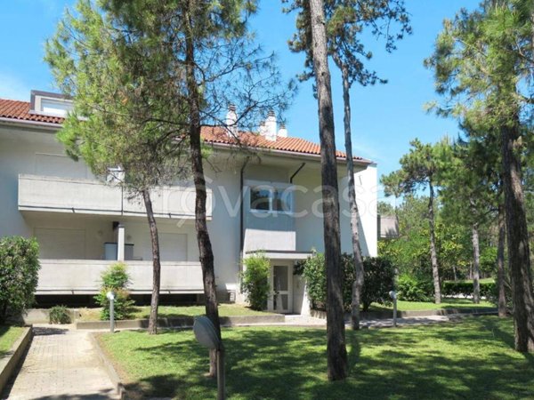 appartamento in vendita a Lignano Sabbiadoro in zona Pineta