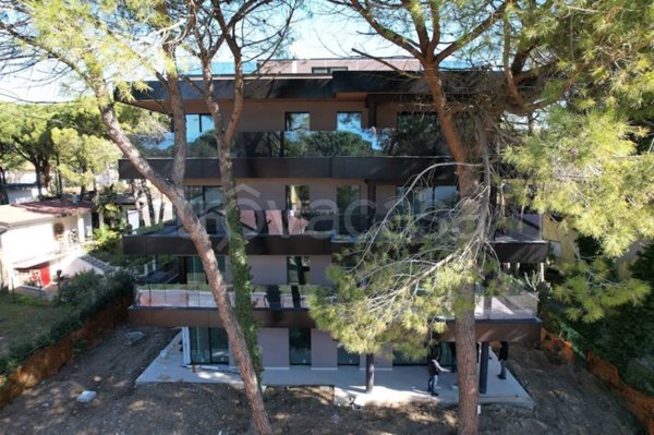 appartamento in vendita a Lignano Sabbiadoro in zona Pineta