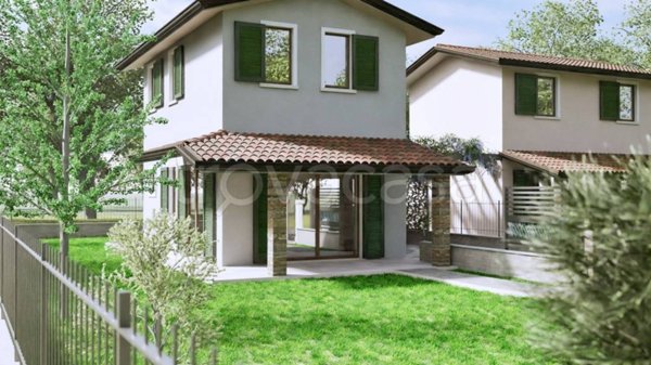 casa indipendente in vendita a Lignano Sabbiadoro in zona Pineta