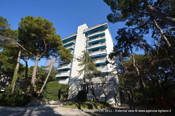 appartamento in vendita a Lignano Sabbiadoro in zona Pineta