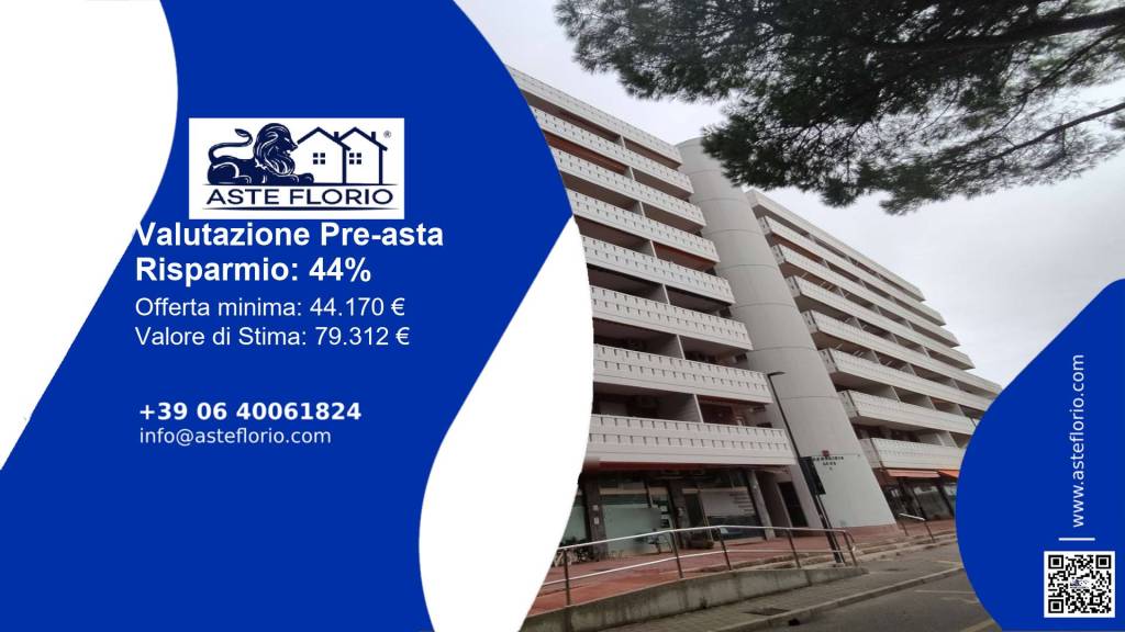 negozio in vendita a Lignano Sabbiadoro