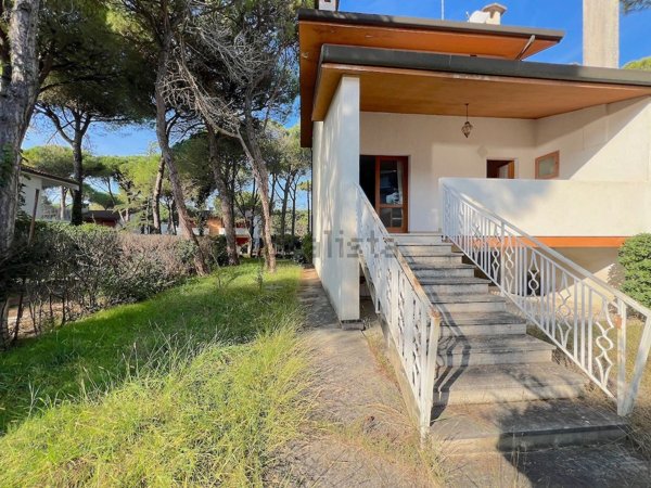 casa indipendente in vendita a Lignano Sabbiadoro