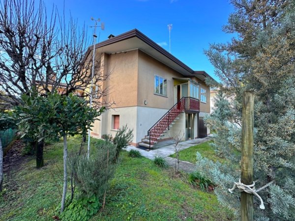 casa indipendente in vendita a Lignano Sabbiadoro