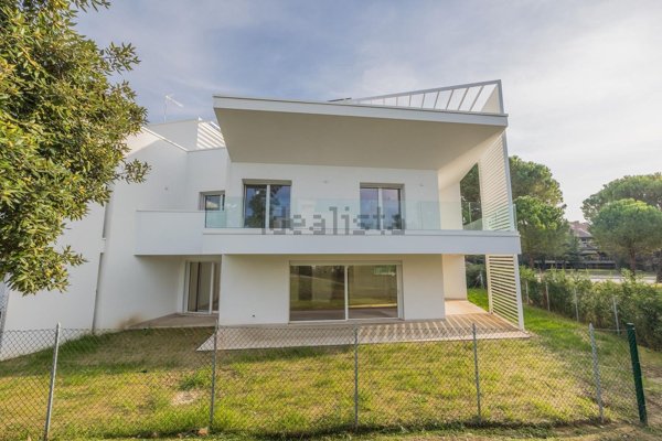 casa indipendente in vendita a Lignano Sabbiadoro