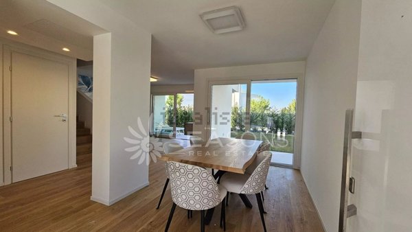 casa indipendente in vendita a Lignano Sabbiadoro