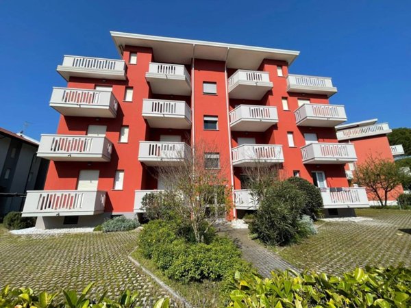 appartamento in vendita a Lignano Sabbiadoro in zona Riviera