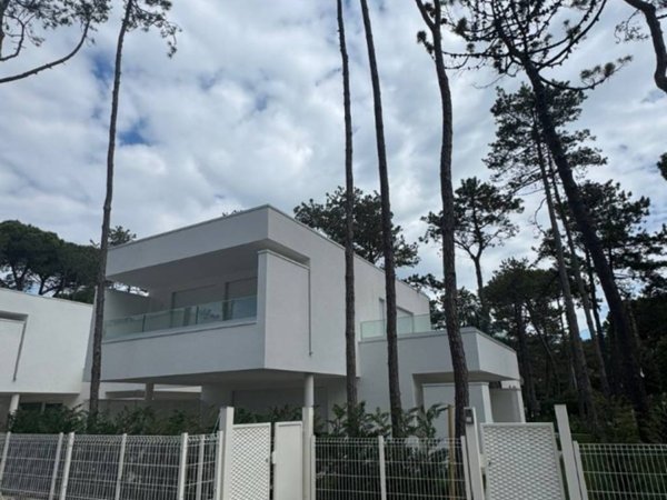 casa indipendente in vendita a Lignano Sabbiadoro