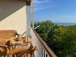 appartamento in vendita a Lignano Sabbiadoro in zona Pineta