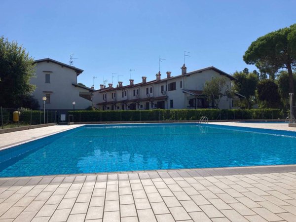 casa indipendente in vendita a Lignano Sabbiadoro in zona Pineta
