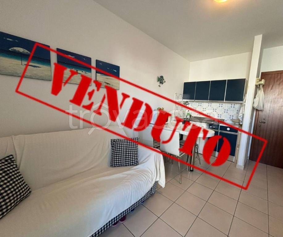appartamento in vendita a Lignano Sabbiadoro in zona Riviera