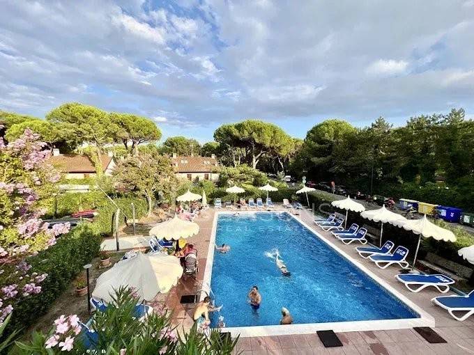 negozio in vendita a Lignano Sabbiadoro