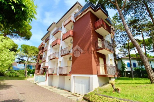 appartamento in vendita a Lignano Sabbiadoro in zona Pineta