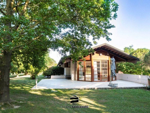 casa indipendente in vendita a Lignano Sabbiadoro