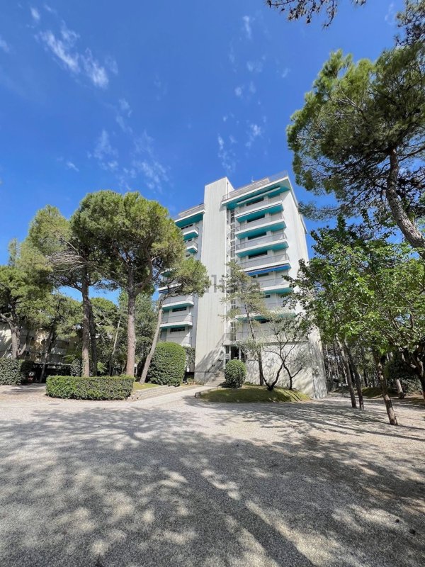 appartamento in vendita a Lignano Sabbiadoro in zona Pineta
