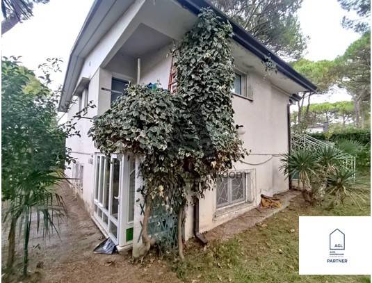 appartamento in vendita a Lignano Sabbiadoro in zona Riviera