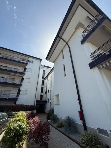 appartamento in vendita a Lignano Sabbiadoro in zona Riviera