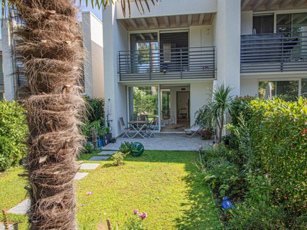 casa indipendente in vendita a Lignano Sabbiadoro in zona Pineta