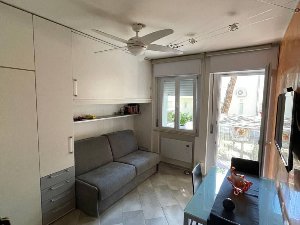 appartamento in vendita a Lignano Sabbiadoro in zona Pineta
