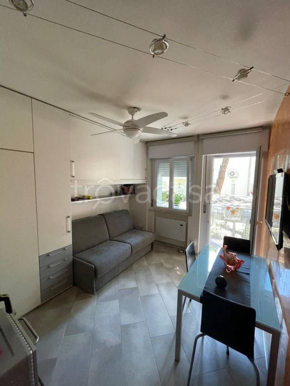 appartamento in vendita a Lignano Sabbiadoro in zona Pineta