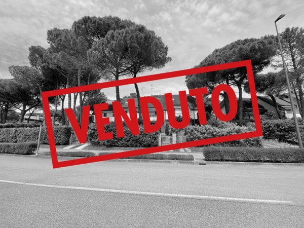casa indipendente in vendita a Lignano Sabbiadoro