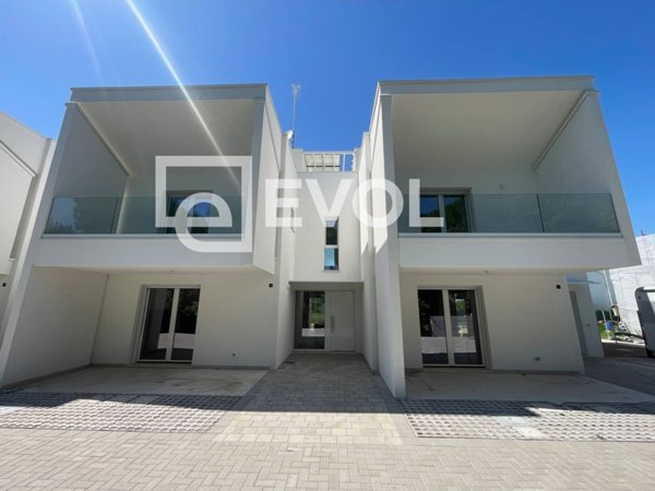 casa indipendente in vendita a Lignano Sabbiadoro