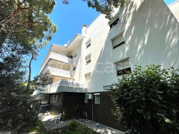 appartamento in vendita a Lignano Sabbiadoro in zona Riviera