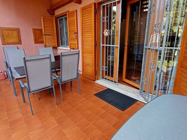 casa indipendente in vendita a Lignano Sabbiadoro in zona Riviera