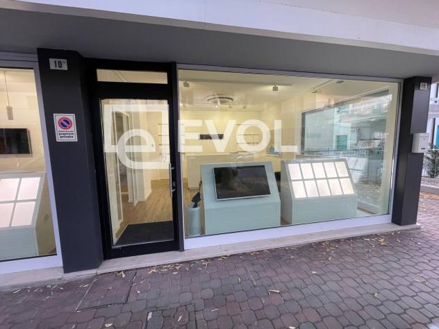 ufficio in vendita a Lignano Sabbiadoro
