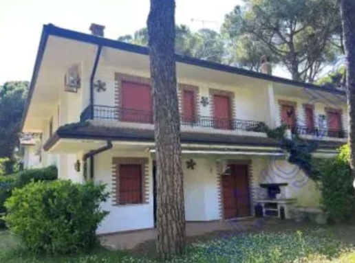 appartamento in vendita a Lignano Sabbiadoro in zona Riviera