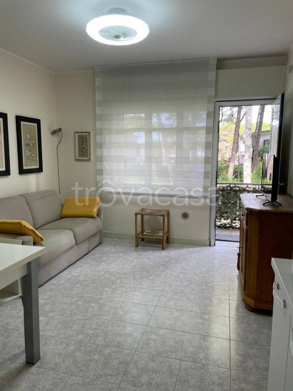 appartamento in vendita a Lignano Sabbiadoro in zona Pineta