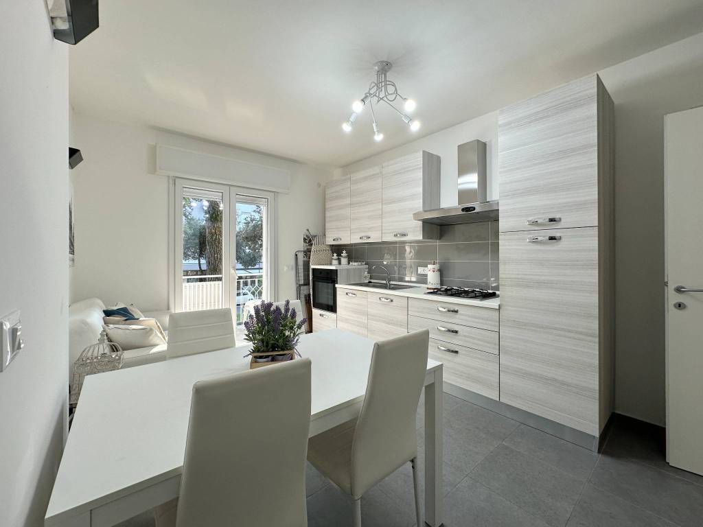 appartamento in vendita a Lignano Sabbiadoro in zona Pineta