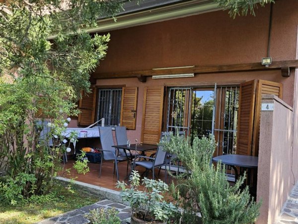 casa indipendente in vendita a Lignano Sabbiadoro in zona Riviera