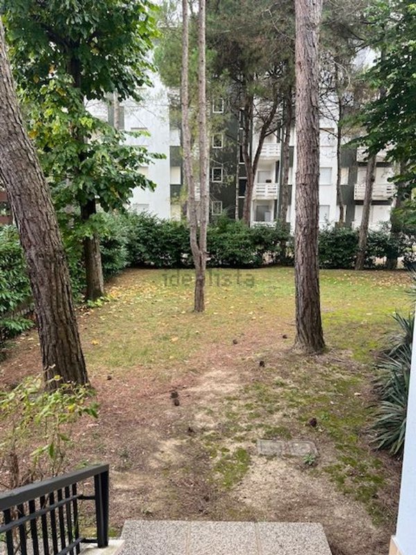 appartamento in vendita a Lignano Sabbiadoro in zona Pineta