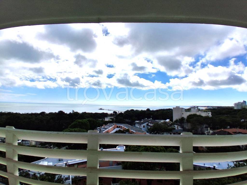 appartamento in vendita a Lignano Sabbiadoro in zona Pineta