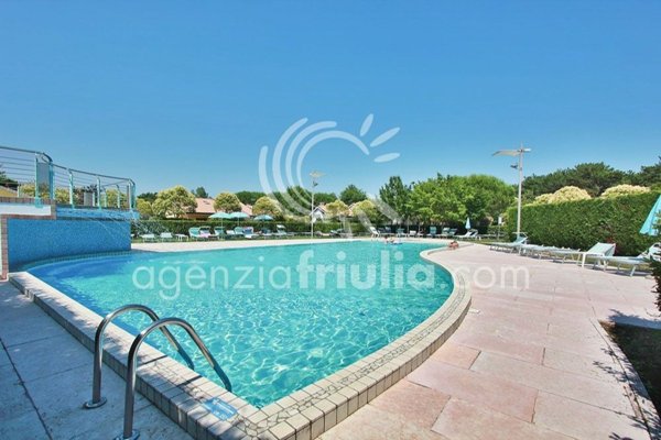 casa indipendente in vendita a Lignano Sabbiadoro in zona Pineta