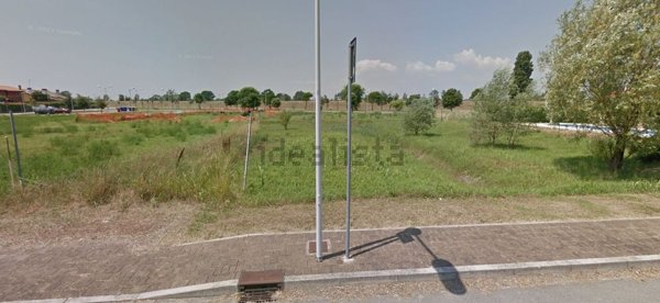 terreno edificabile in vendita a Lignano Sabbiadoro