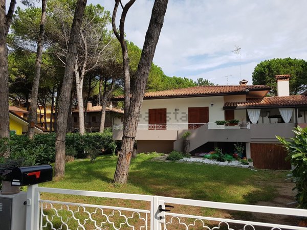 casa indipendente in vendita a Lignano Sabbiadoro