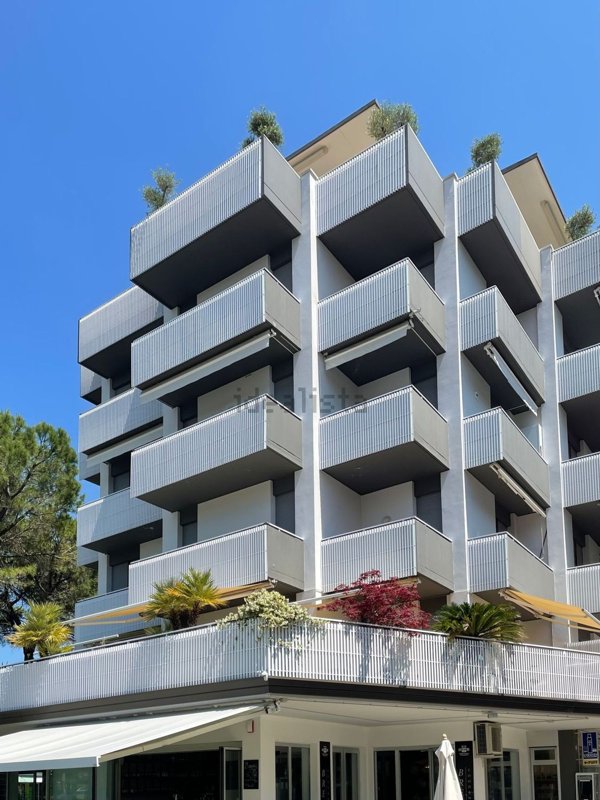 appartamento in vendita a Lignano Sabbiadoro in zona Pineta