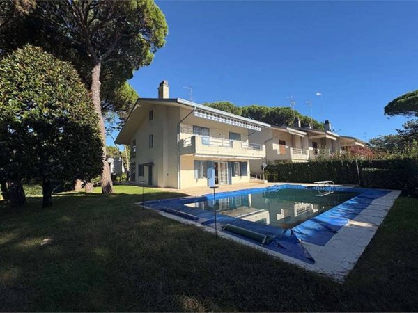 casa indipendente in vendita a Lignano Sabbiadoro