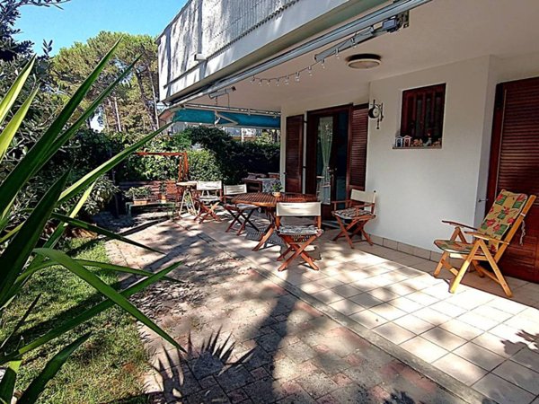 appartamento in vendita a Lignano Sabbiadoro in zona Pineta