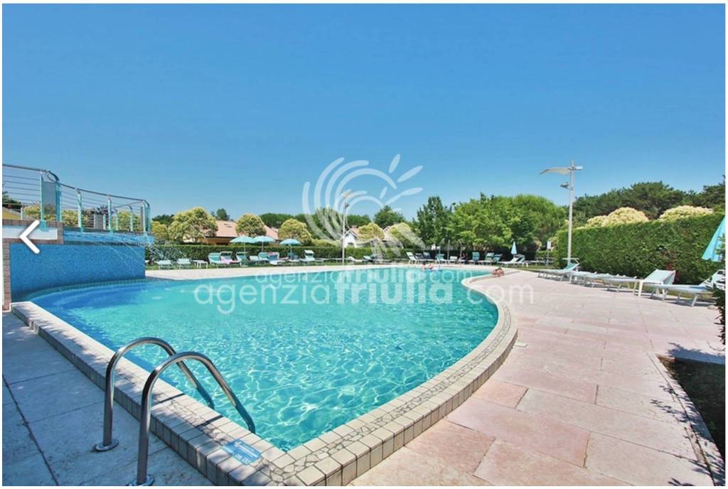 casa indipendente in vendita a Lignano Sabbiadoro in zona Riviera