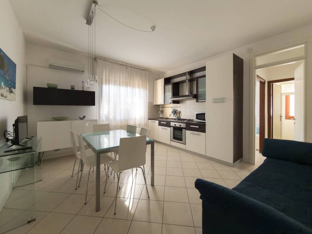 appartamento in vendita a Lignano Sabbiadoro in zona Pineta