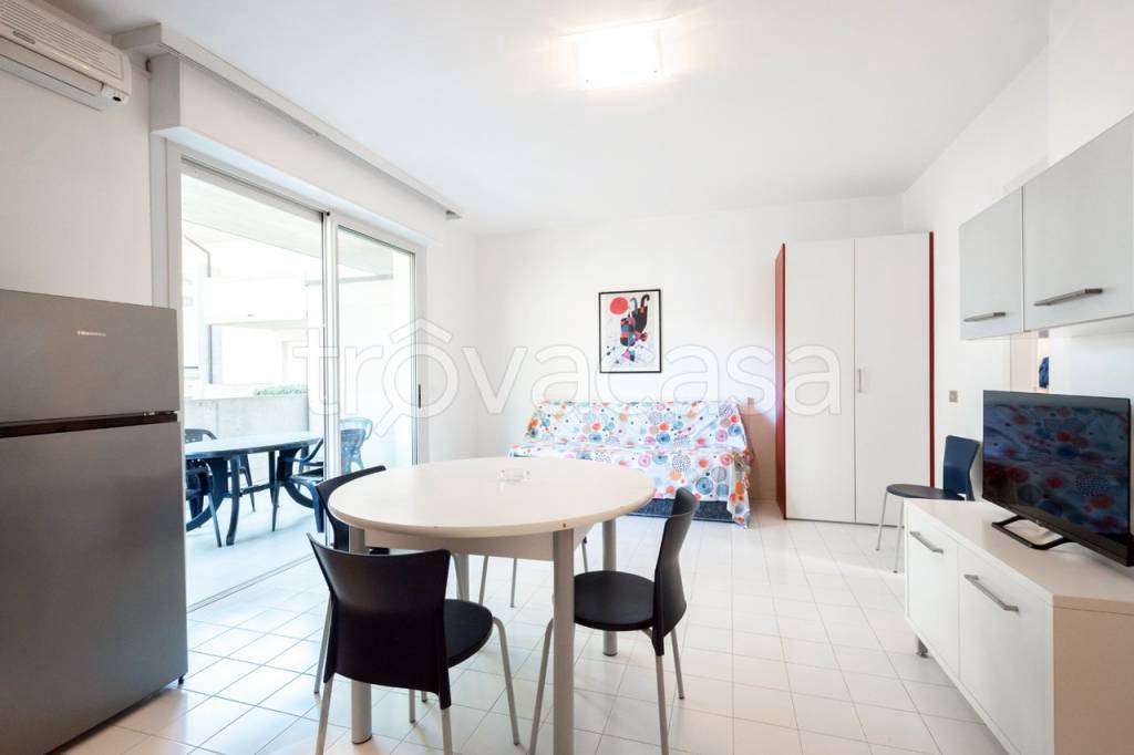 appartamento in vendita a Lignano Sabbiadoro in zona Pineta