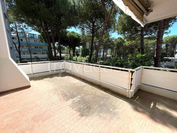 appartamento in vendita a Lignano Sabbiadoro in zona Riviera