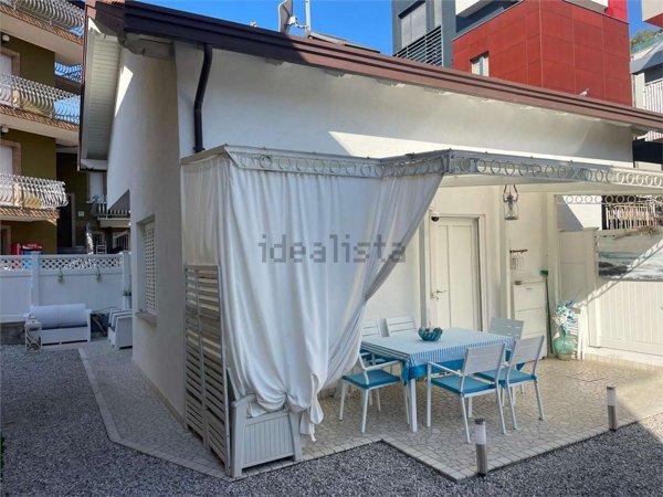casa indipendente in vendita a Lignano Sabbiadoro